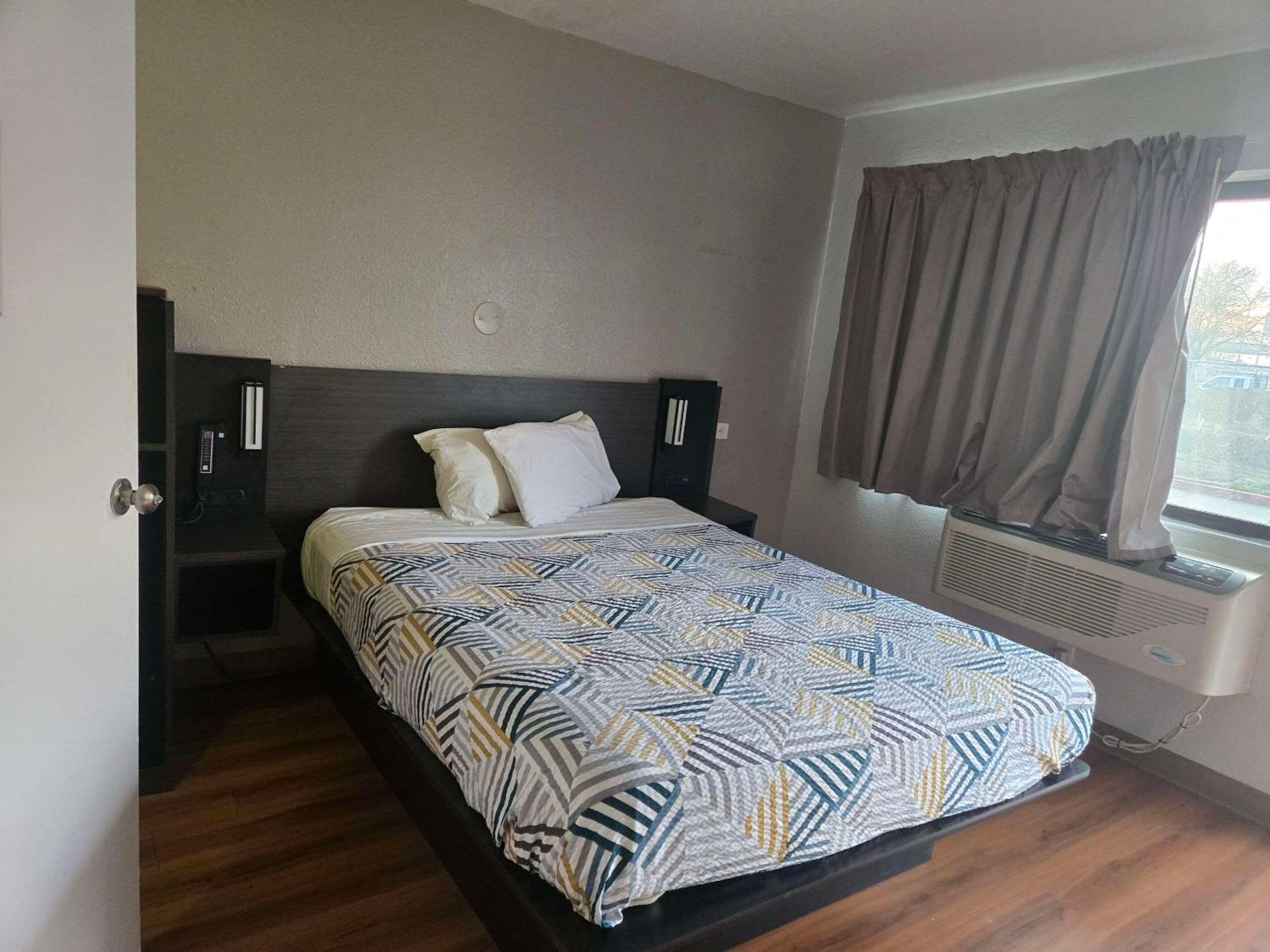 Park By Radisson, 2*