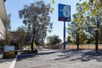 Park By Radisson, 2* Tracy